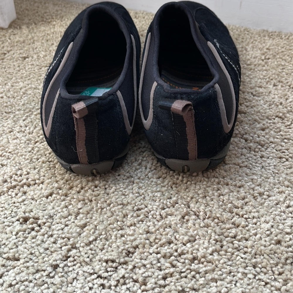 Merrell Shoes - Picture 3 of 5